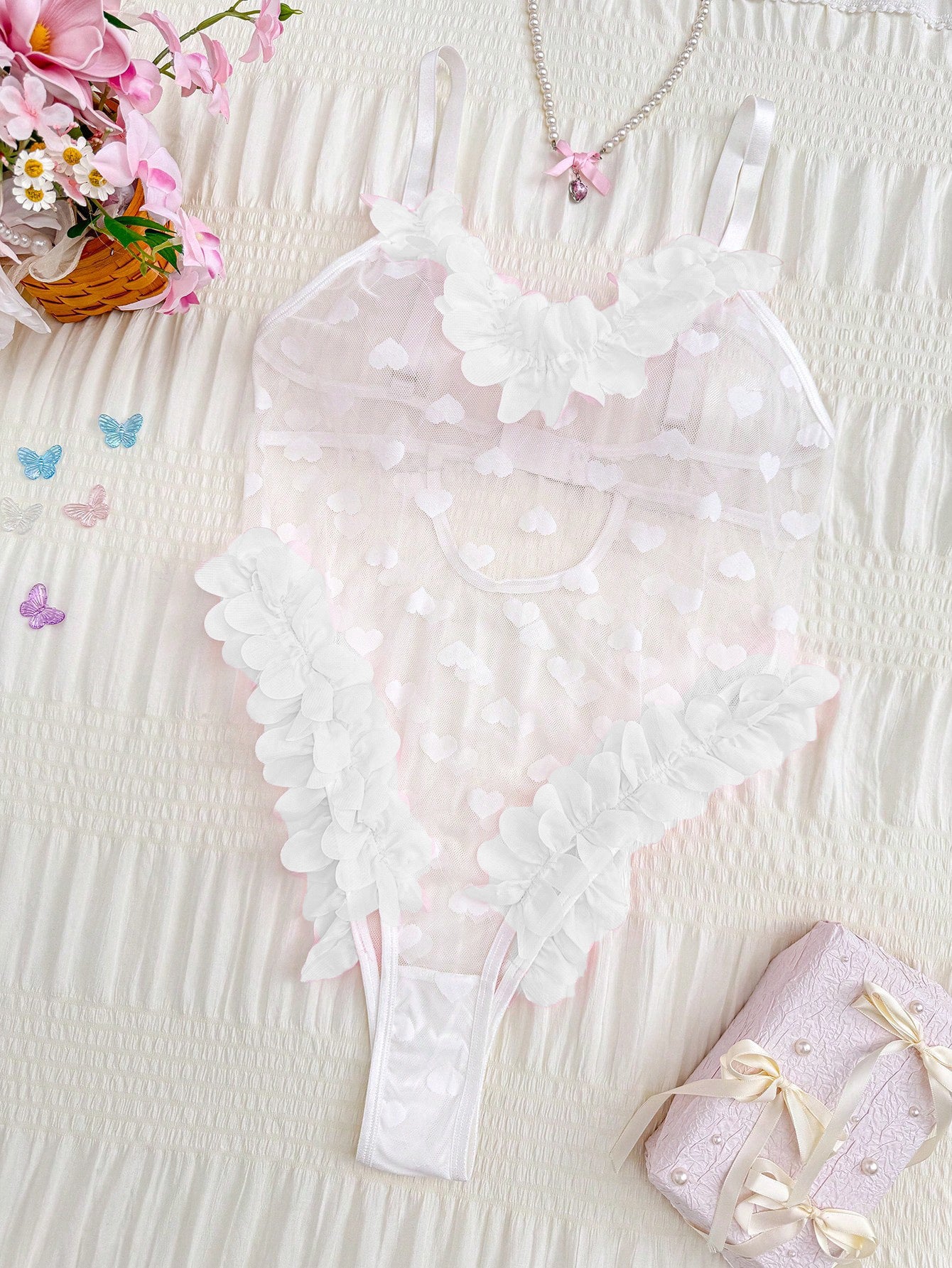 Hannah | Curve Lace Heart Cutout Bodysuit