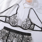 Circe | Serpentine Lace Lingerie Set with Stockings