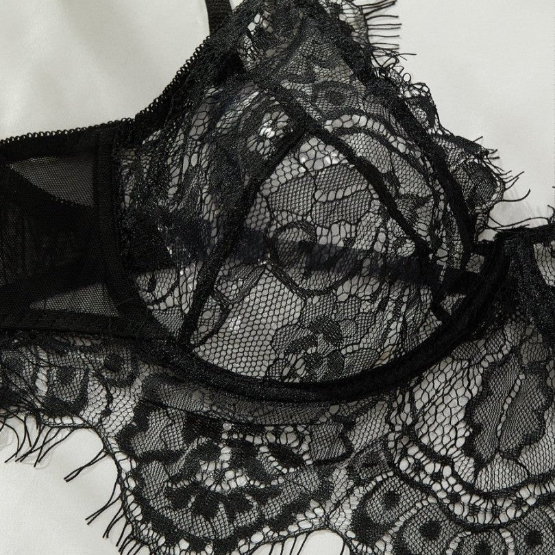 Lucy | Eyelash Lace Curve Lingerie Set